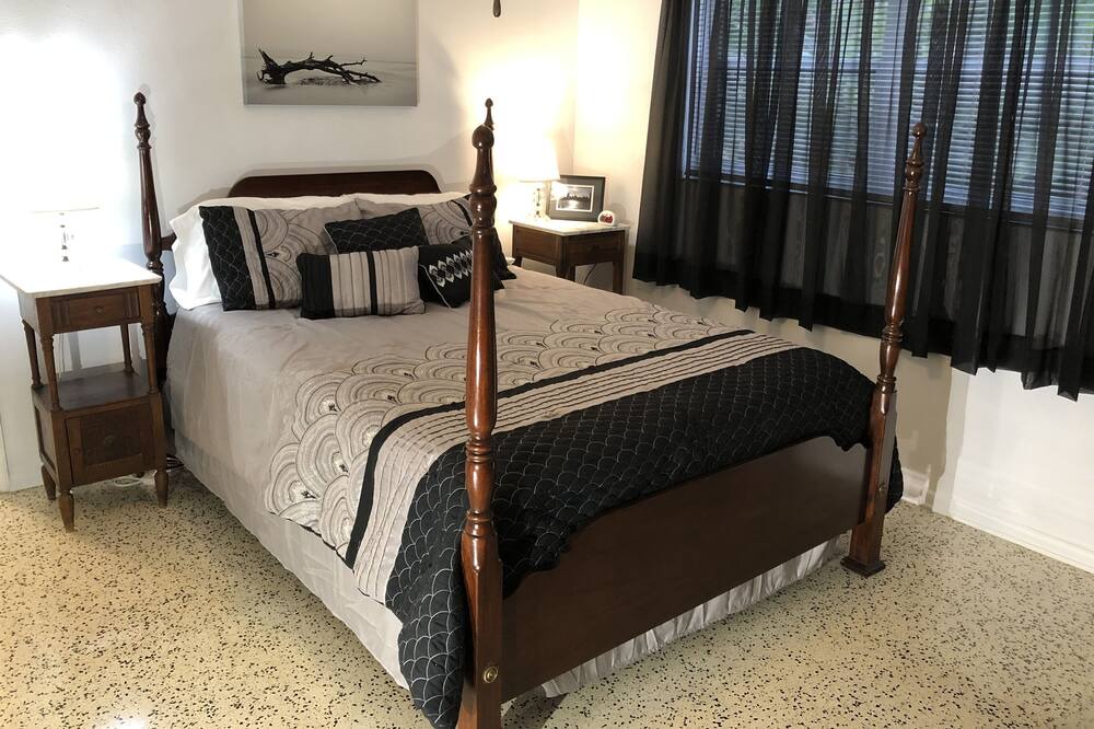 Photo of Bedroom in Indialantic By The Sea