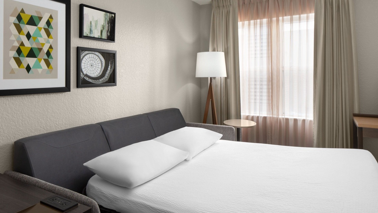 Photo of Bedroom in Oldsmar
