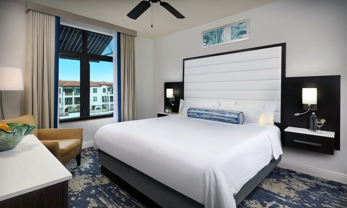 Photo of Bedroom in Royal Harbor