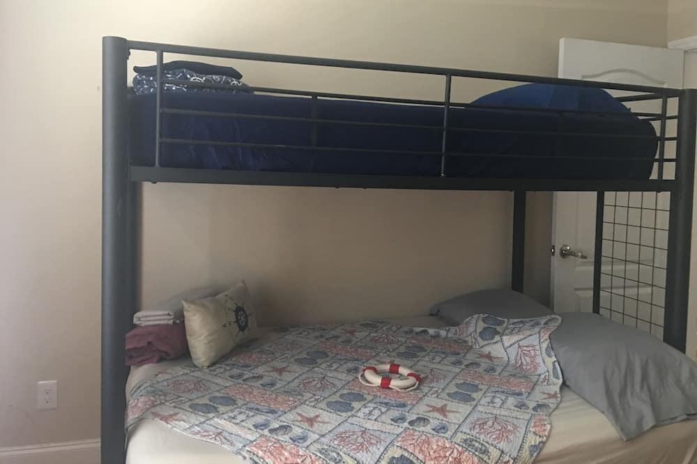 Photo of Bedroom in Sands