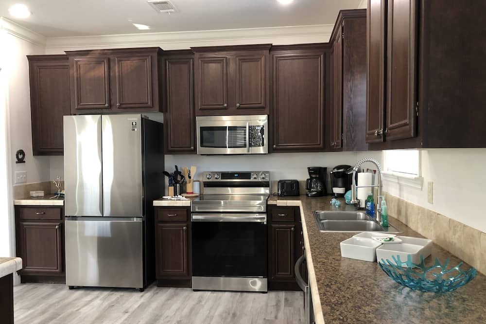 Photo of Kitchen in Sands