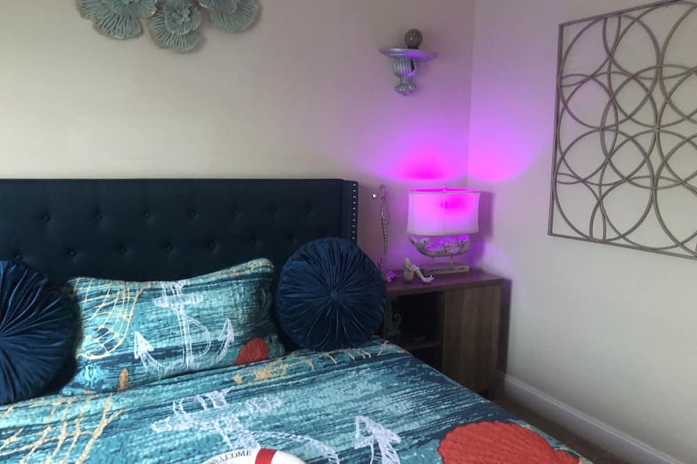 Photo of Bedroom in Sands