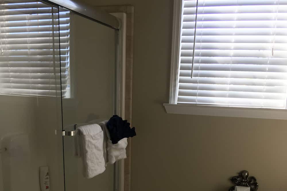 Photo of Bathroom in Sands