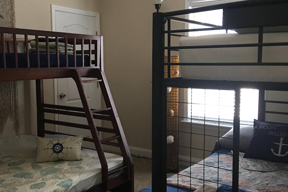 Photo of Bedroom in Sands