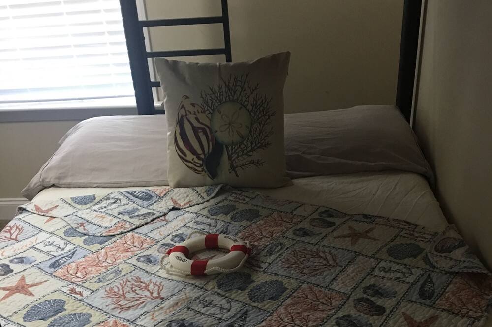Photo of Bedroom in Sands