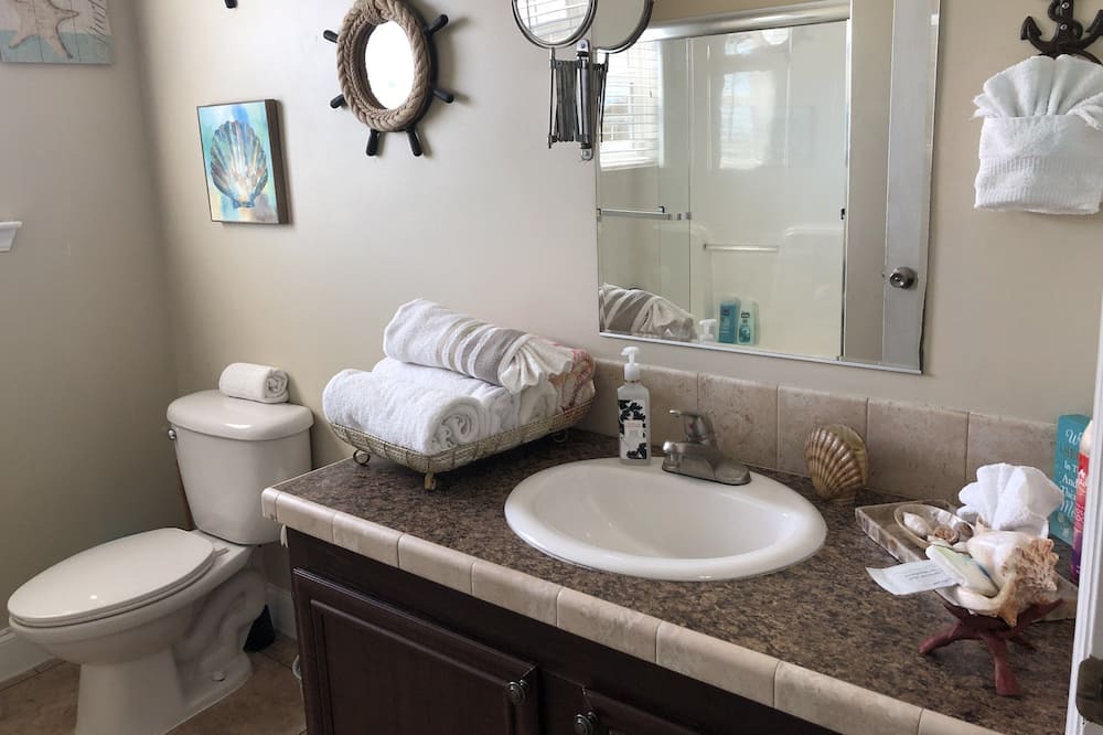 Photo of Bathroom in Sands