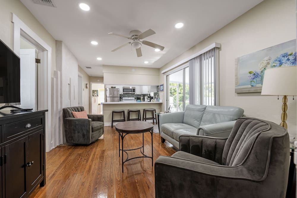 Photo of Livingroom in Sarasota