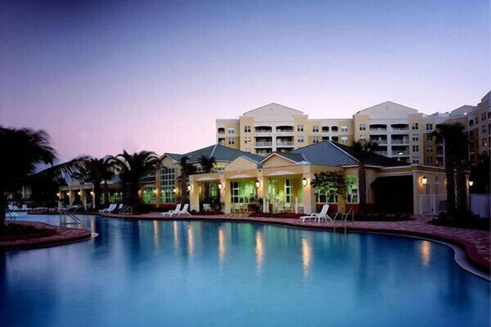 Photo of Outdoor in Weston