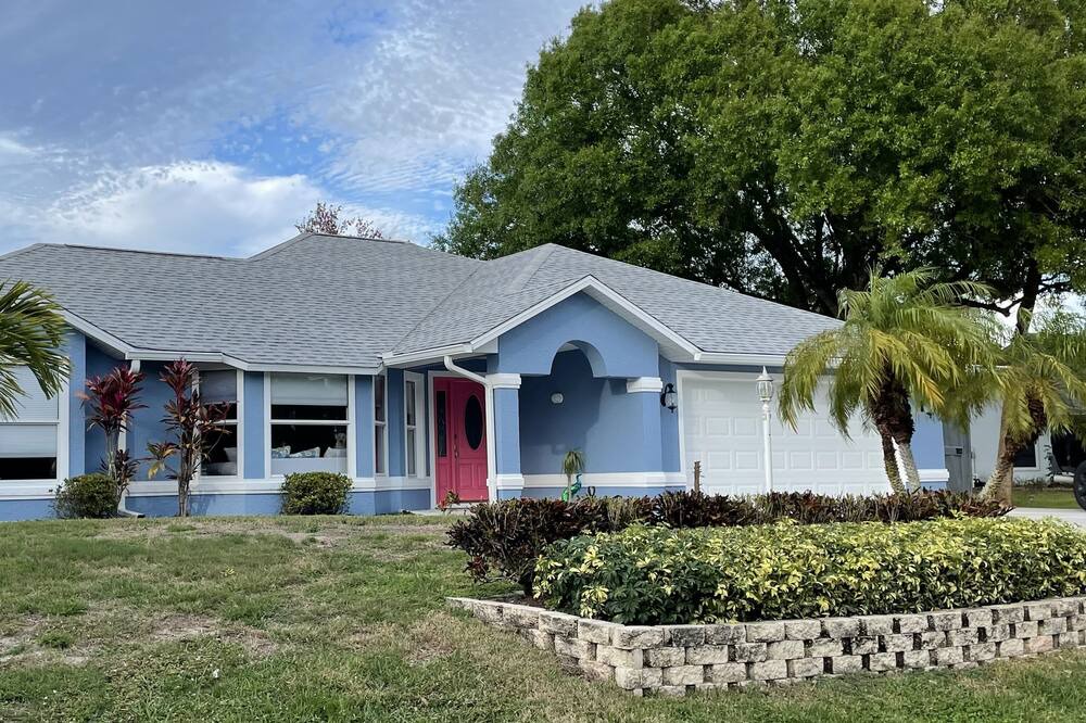 Photo of Others in Sebastian Highlands