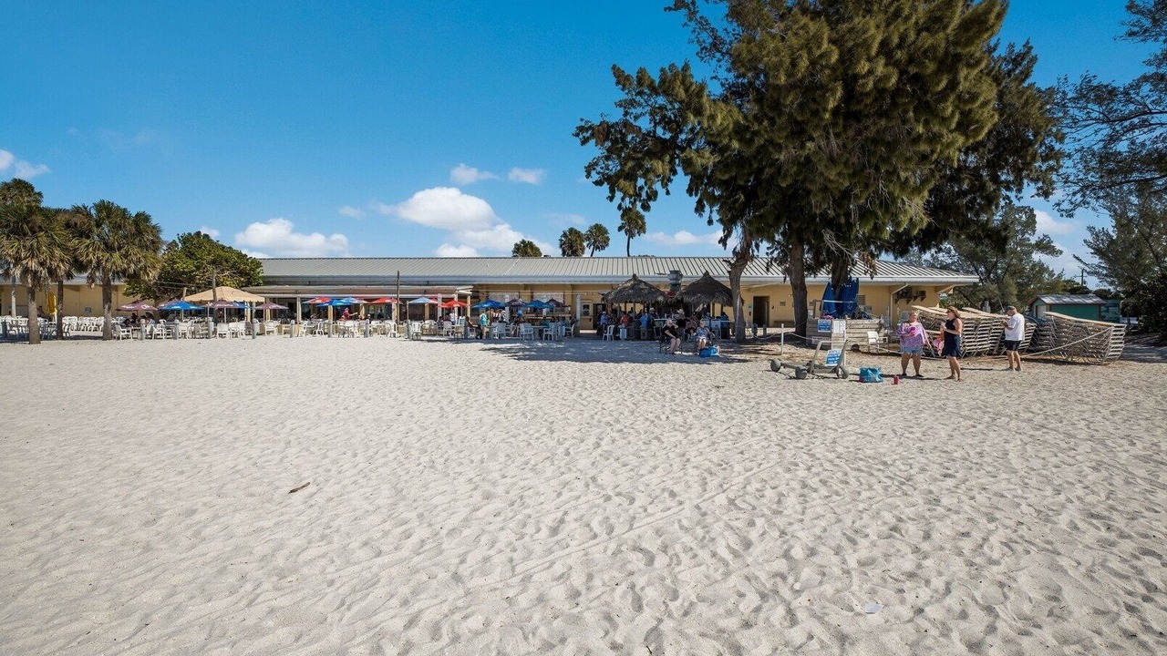 Photo of Others in Holmes Beach