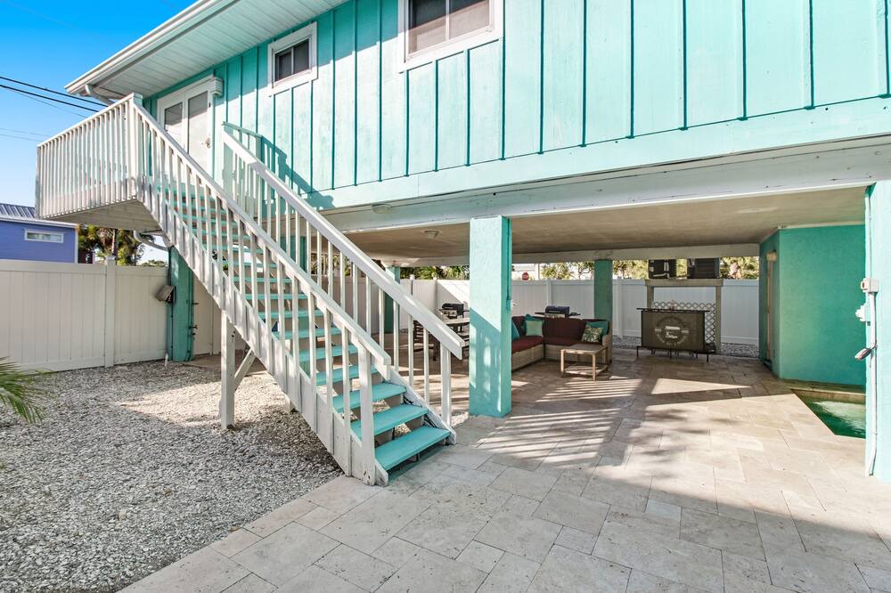 Photo of Others in Holmes Beach