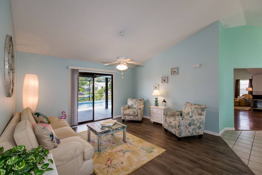 Photo of Livingroom in Sebastian Highlands