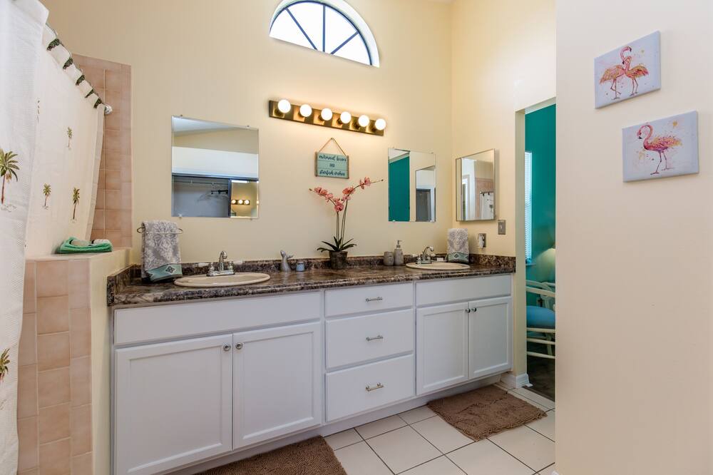 Photo of Bathroom in Sebastian Highlands
