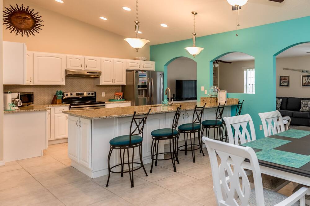 Photo of Kitchen in Sebastian Highlands