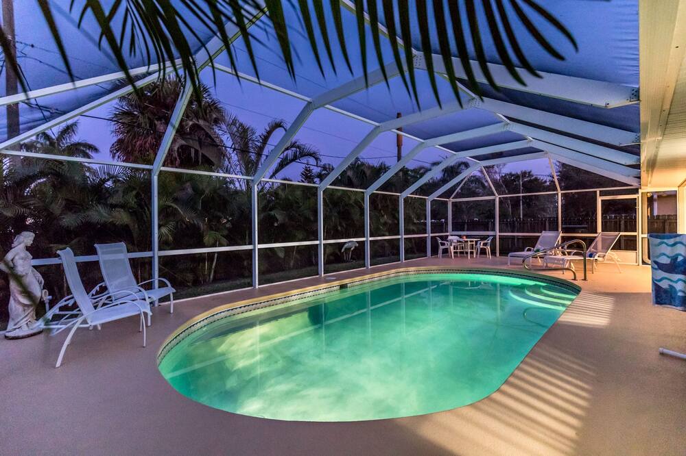 Photo of Outdoor in Sebastian Highlands