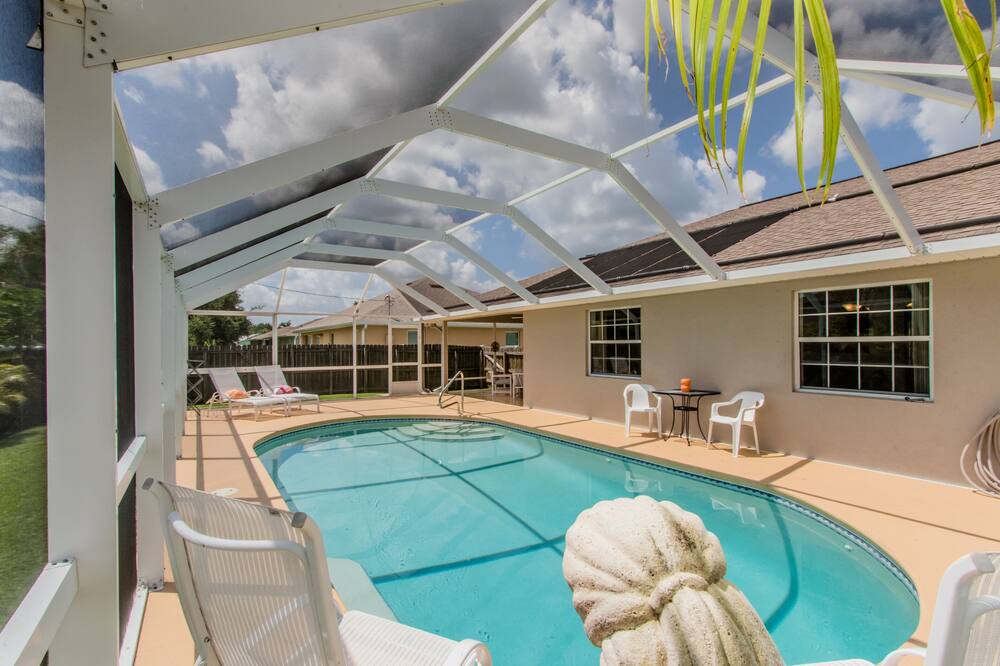 Photo of Outdoor in Sebastian Highlands