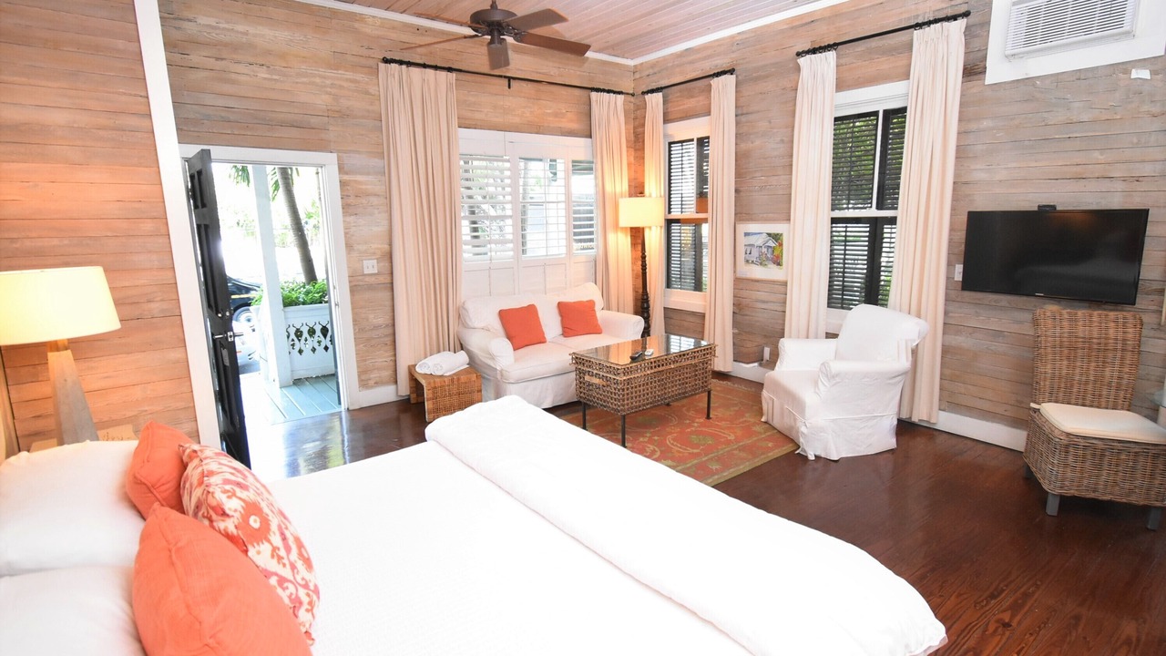 Photo of Bedroom in Historic Seaport