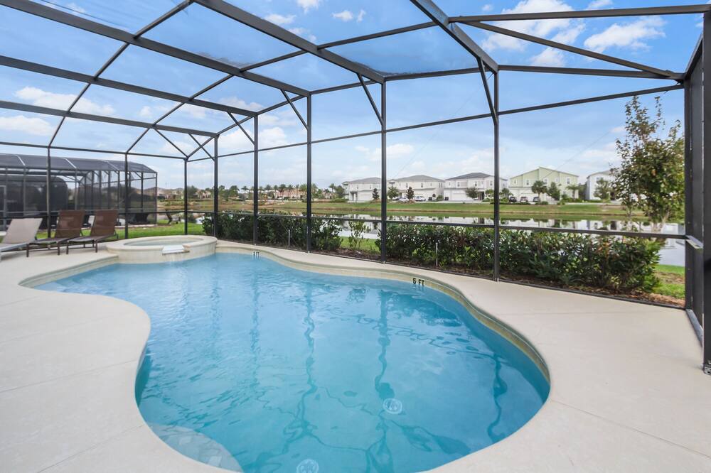 Photo of Outdoor in Sunridge Woods