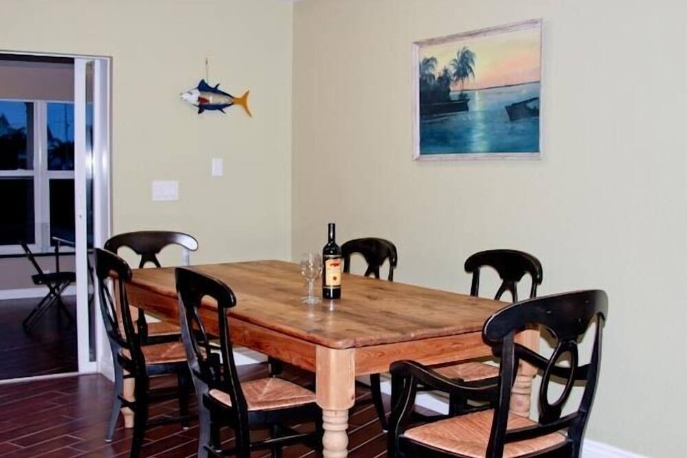 Photo of Bedroom in Palm City