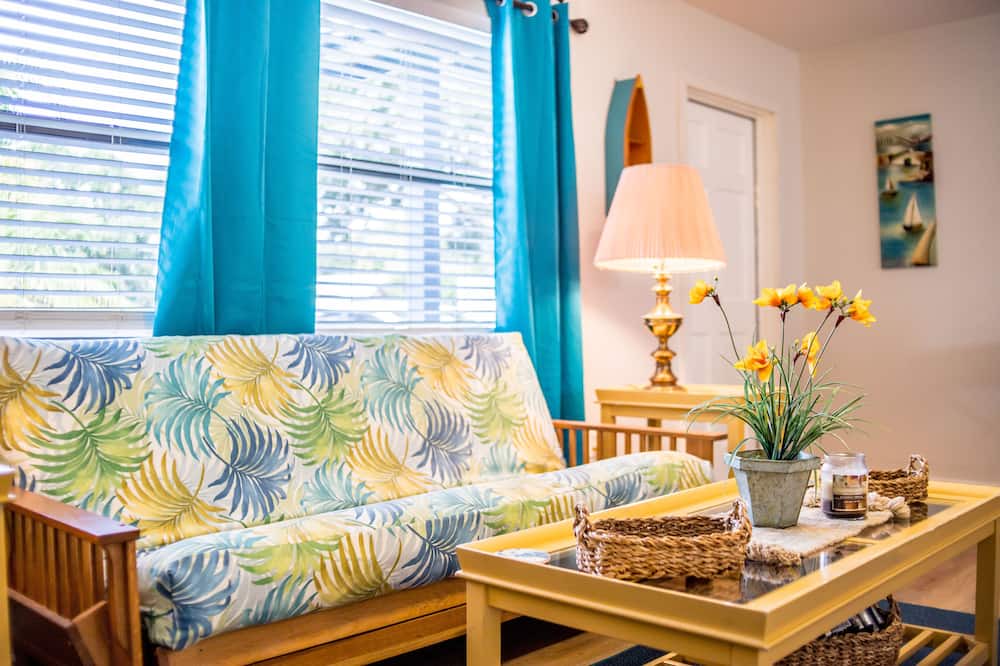 Photo of Livingroom in Seminole