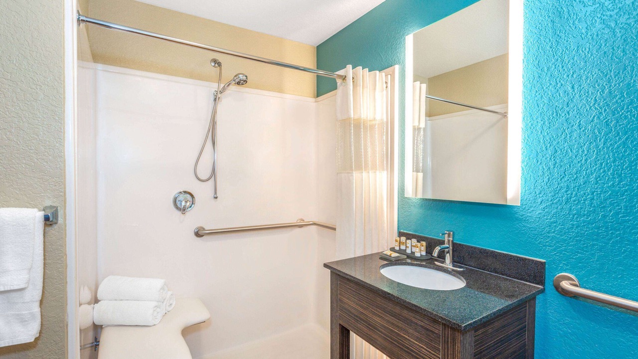 Photo of Bathroom in Sebring