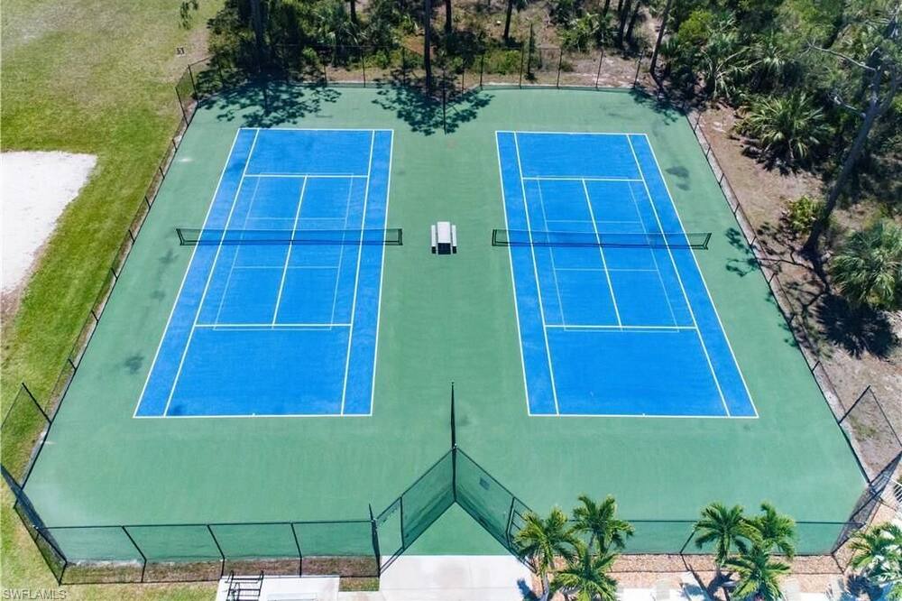Photo of Outdoor in Central Naples