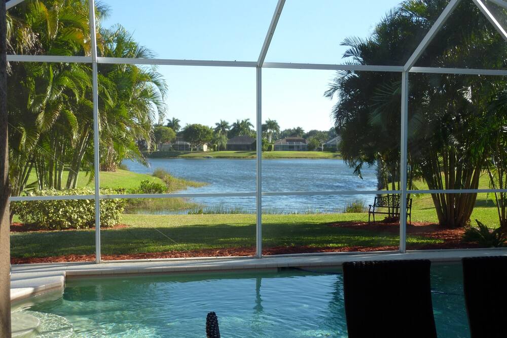 Photo of Outdoor in Central Naples