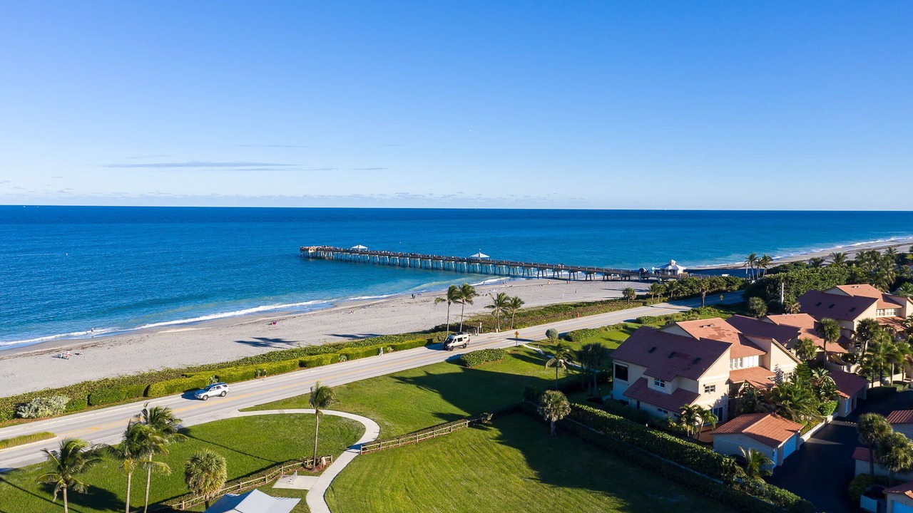 Photo of Outdoor in North Palm Beach Heights