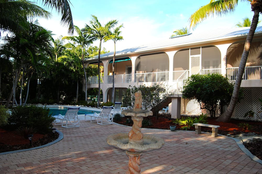 Photo of Outdoor in Sugarloaf Shores
