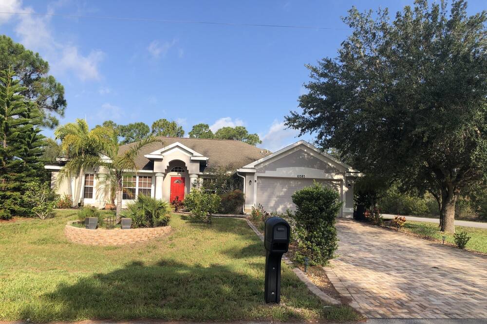Photo of Outdoor in South Gulf Cove