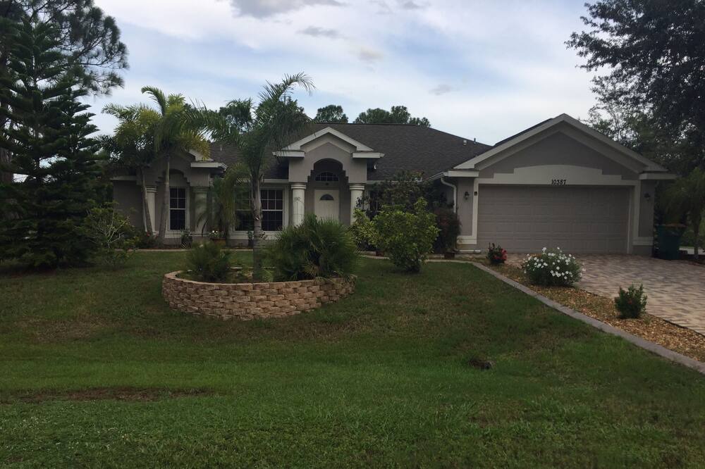 Photo of Outdoor in South Gulf Cove