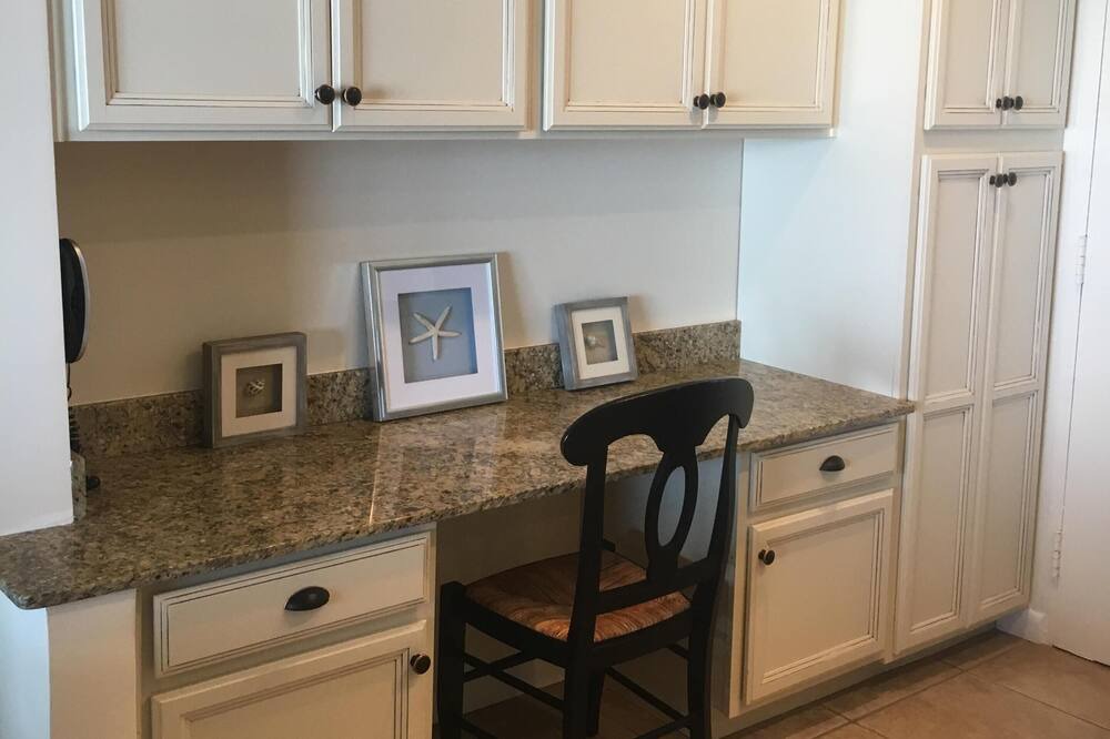 Photo of Kitchen in South Patrick Shores