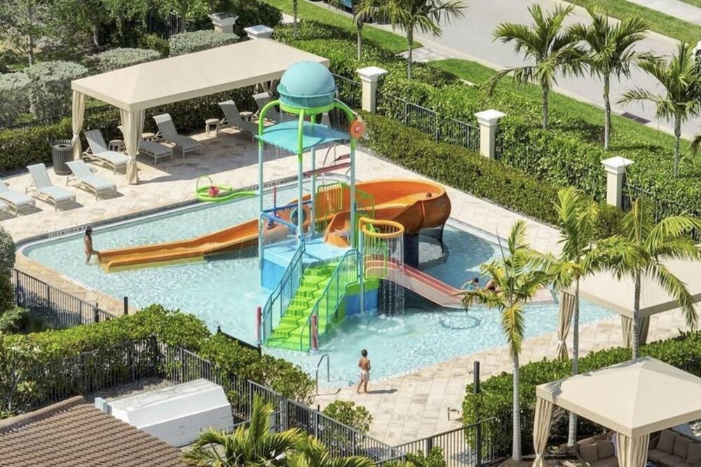 Photo of Others in North Naples