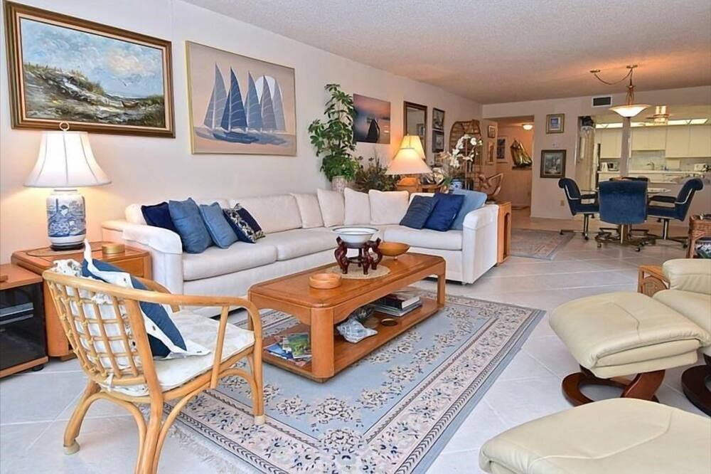 Photo of Bedroom in Siesta Key