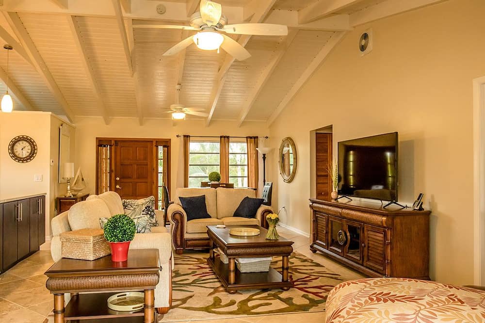 Photo of Others in Tropical Bay Estates