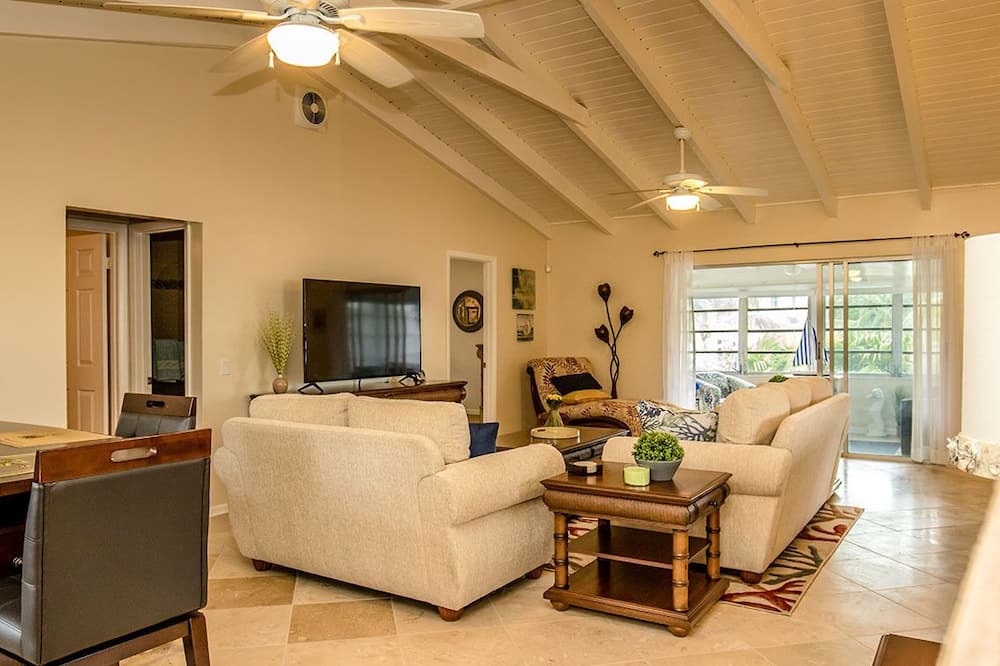 Photo of Others in Tropical Bay Estates