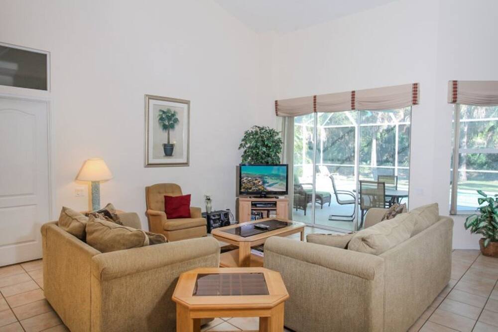 Photo of Livingroom in South Venice