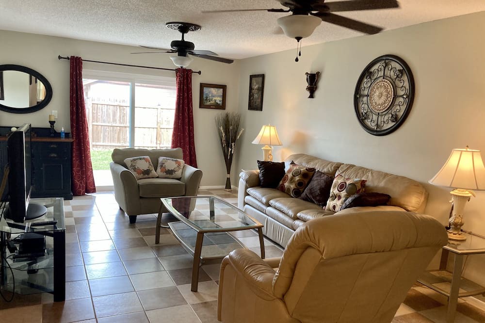 Photo of Livingroom in Indian Wells