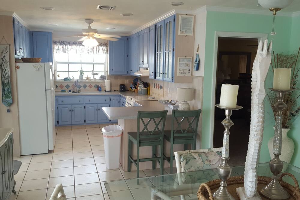 Photo of Kitchen in Marathon