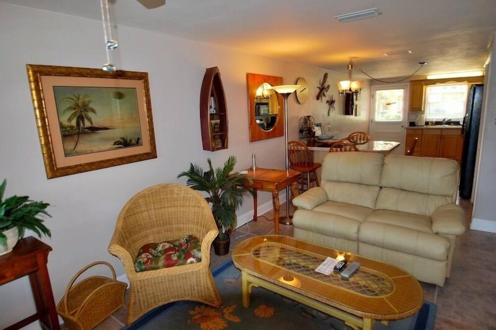 Photo of Bedroom in Roseland
