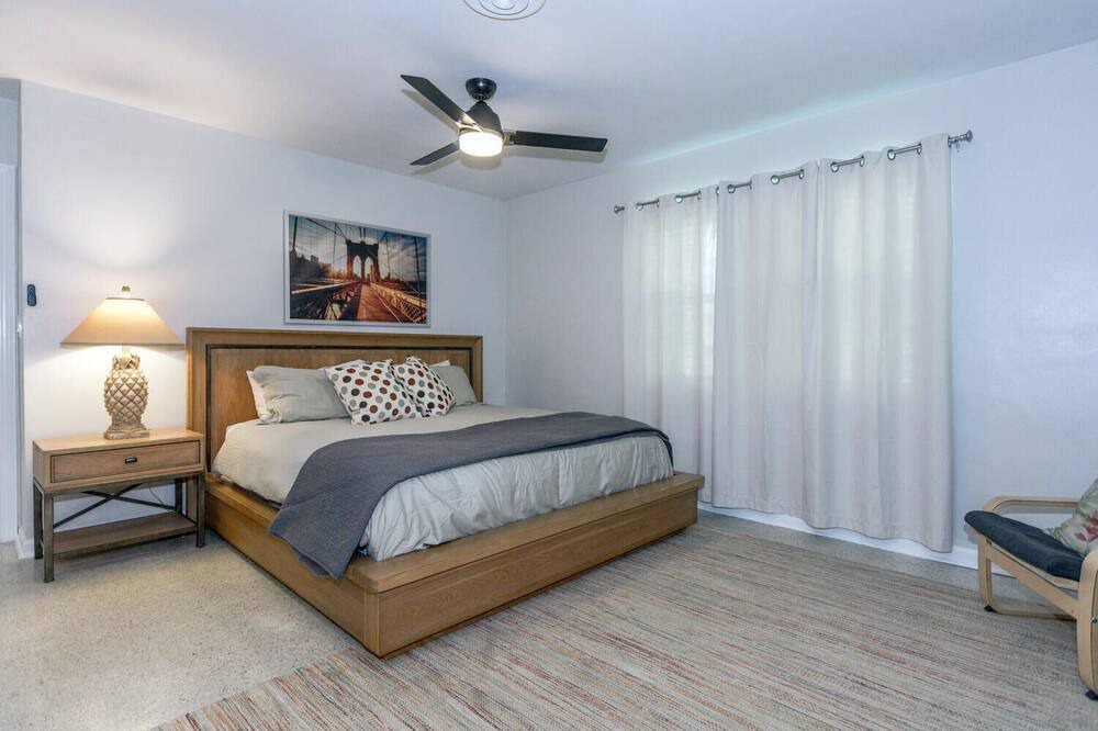 Photo of Bedroom in Singer Island