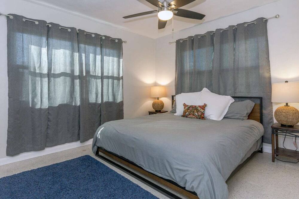 Photo of Bedroom in Singer Island