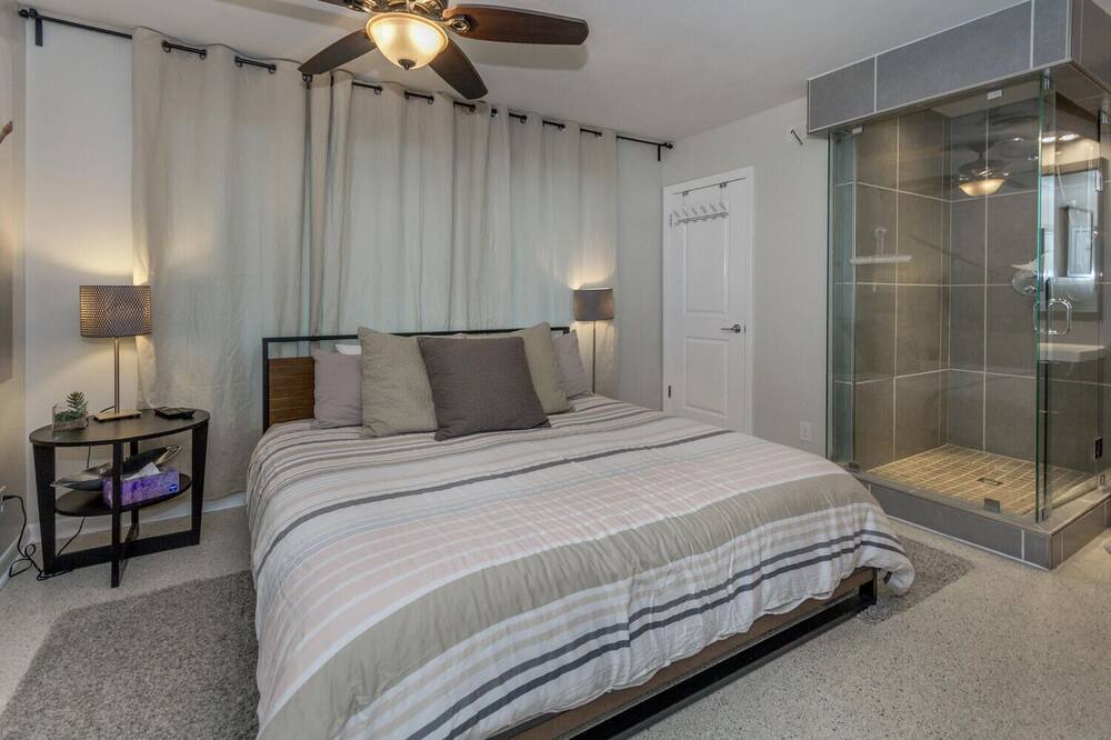 Photo of Bedroom in Singer Island