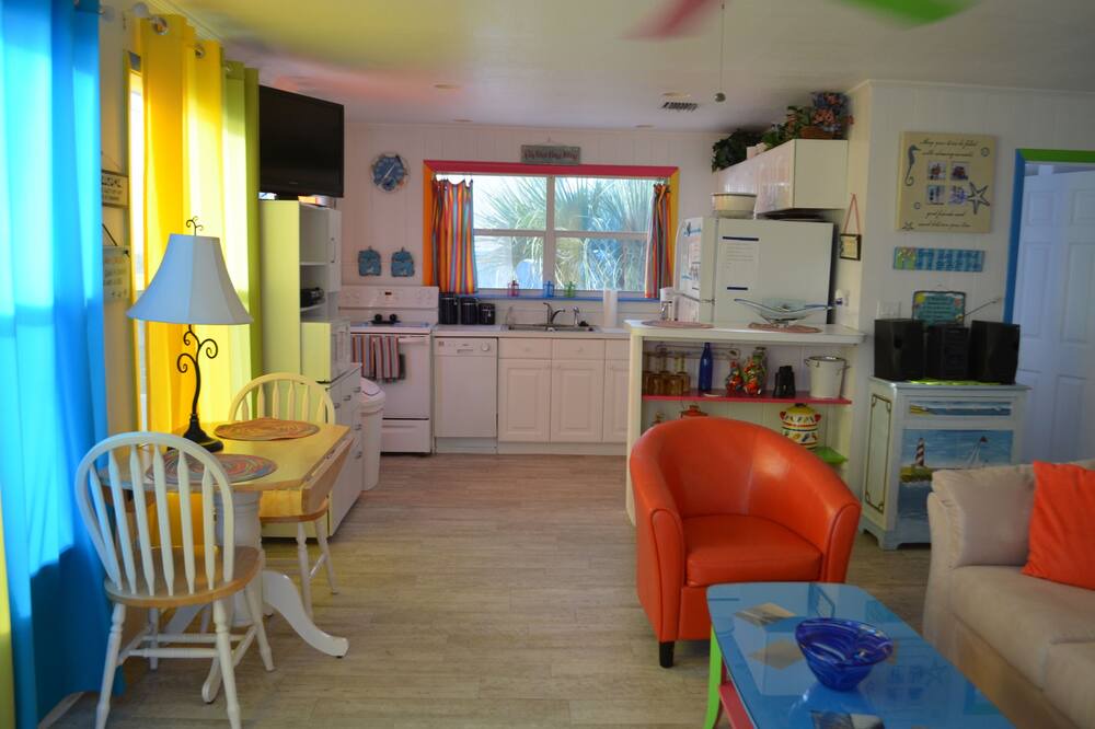 Photo of Livingroom in Fort Myers Beach
