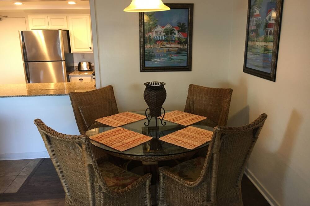 Photo of Kitchen in South Patrick Shores