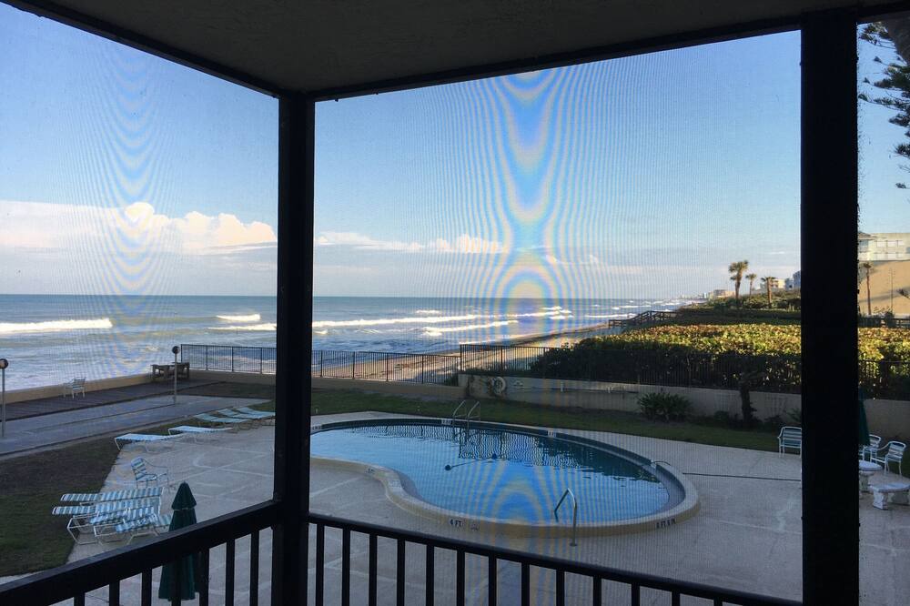 Photo of Patio Balcony in South Patrick Shores