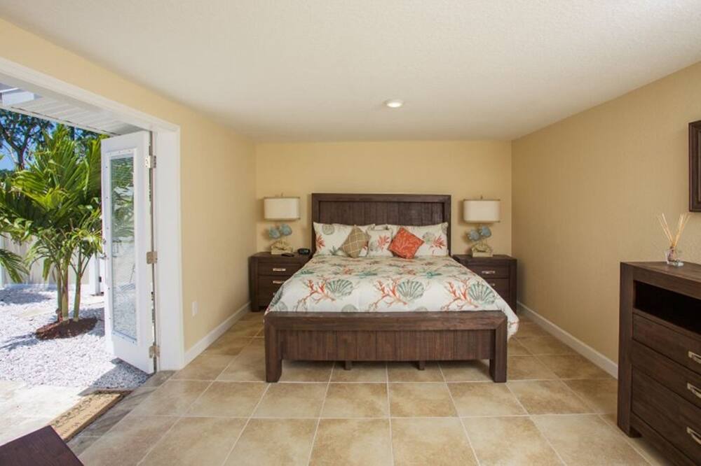 Photo of Bedroom in Englewood