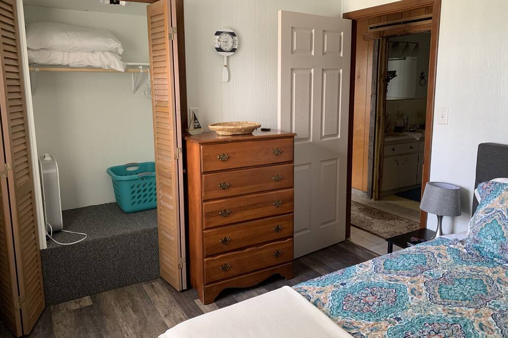 Photo of Bedroom in Auburndale