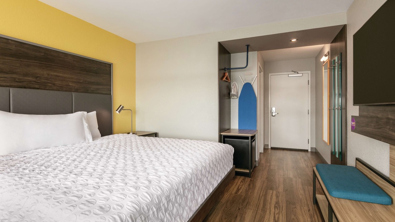 Photo of Bedroom in Sebring