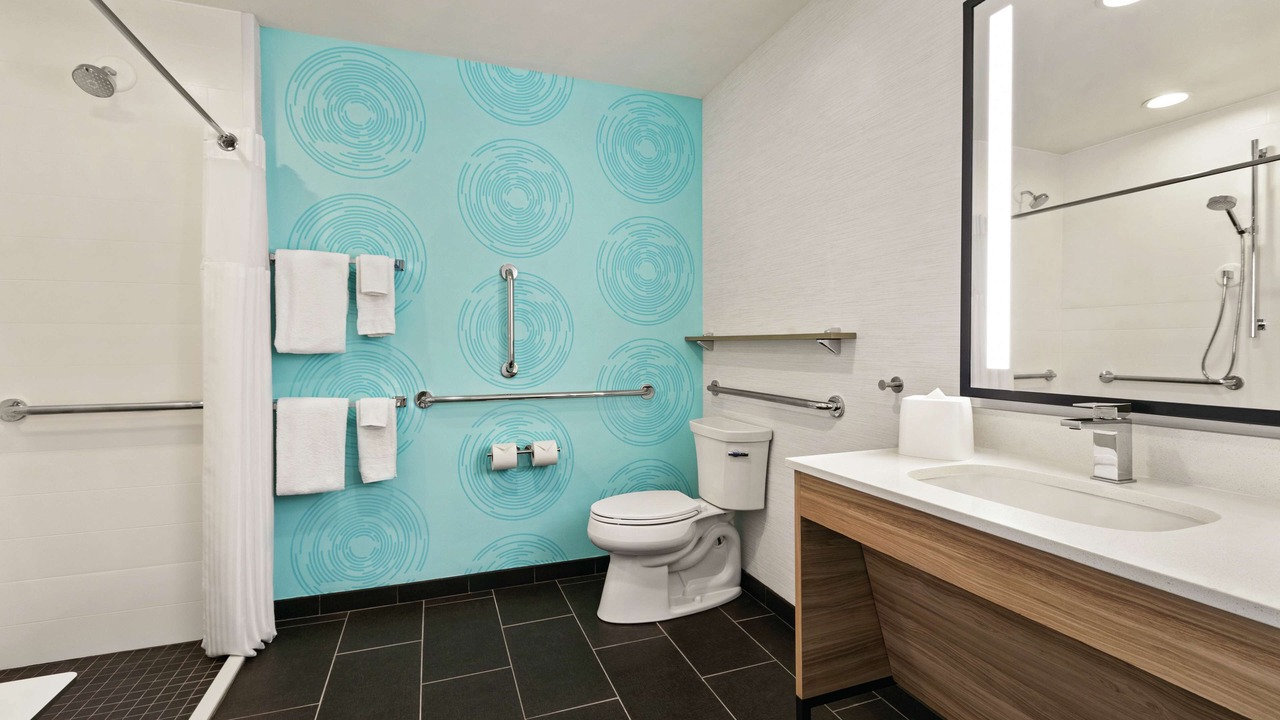 Photo of Bathroom in Sebring